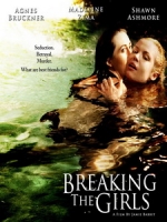 [英] 恐怖女孩 (Breaking the Girls) (2013)