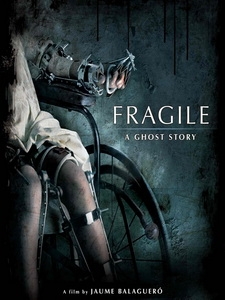[英] 鬼撕人 (Fragile) (2005)